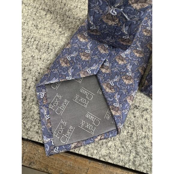 Beautiful Fox & Chave Pure Silk Men’s Designer Floral Style Tie App 60” L 3.25”W - Picture 5 of 9
